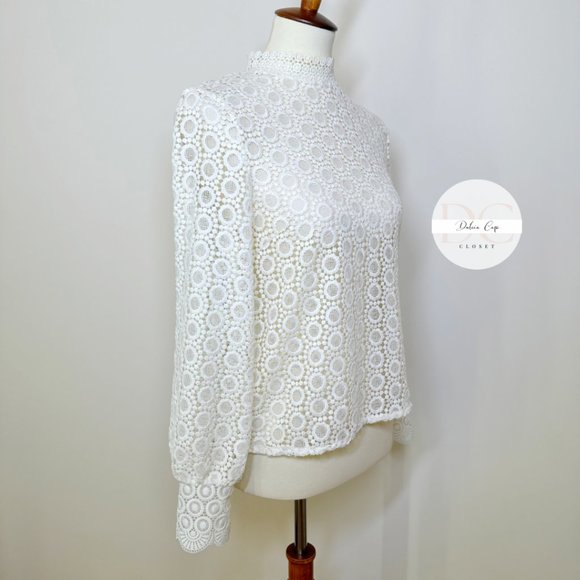 H&M Lace Blouse Size 4 - Picture 4 of 11